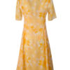 Kleid aus doppelter reiner Seide in orange-weißen Blätterprint, mit Glockeneinsätzen, seitlichen Taschen, Multisize, Kurzarm